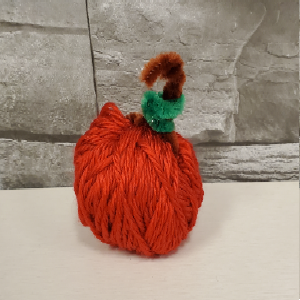 yarn apple